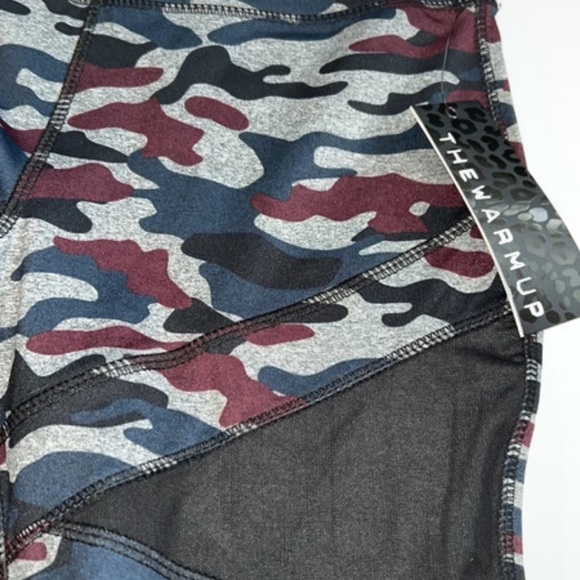 Jessica Simpson TheWarmUp Full Length Camouflage Workout Legging, Medium - Picture 15 of 17